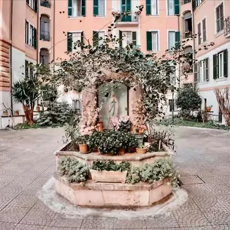 Apartment Ave
