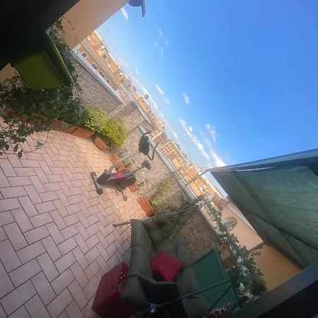 Ave דירה רומא